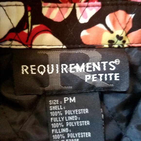 Requirements Petite M Women's Quilted Jacket - Picture 4 of 5